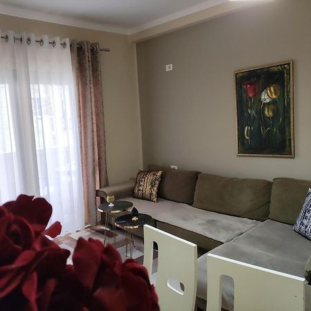 Guest House Shyti Berat Esterno foto